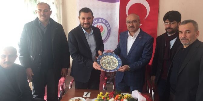 Açıkgöz, “Sendikalarımız Güçlü Türkiye İstiyor” Dedi