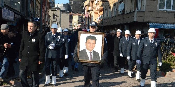 Ak Parti’li Belediye Başkanı Ertan Şahin Son Yolculuğuna Uğurlandı