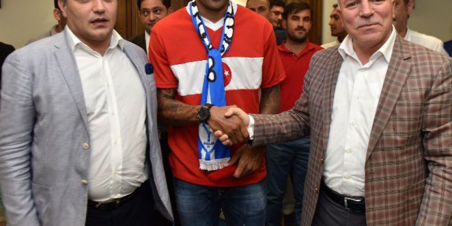 Erzurumsporlu Mert Nobre’den Şampiyonluk Sözü