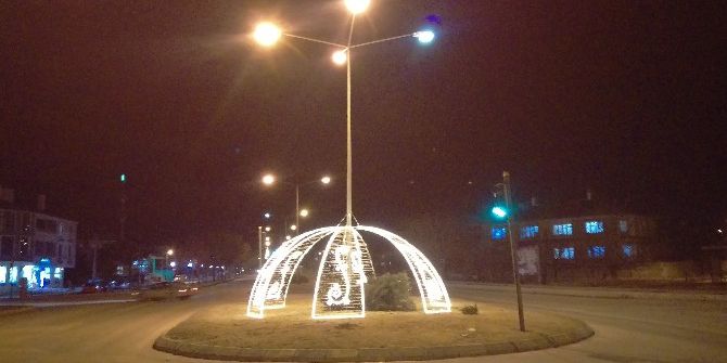 Kavşak Yenileme Çalışmaları Devam Ediyor