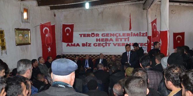 Kanaat Önderleriyle Referandum Değerlendirmesi