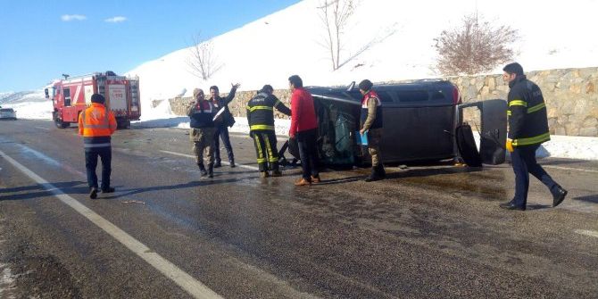 Kahramanmaraş’ta Rüzgar Yıktı Geçti