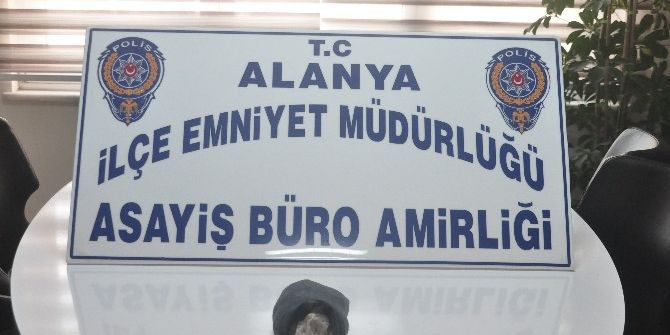 Yolcu Otobüsünün Bagajından 450 Gram Eroin Çıktı