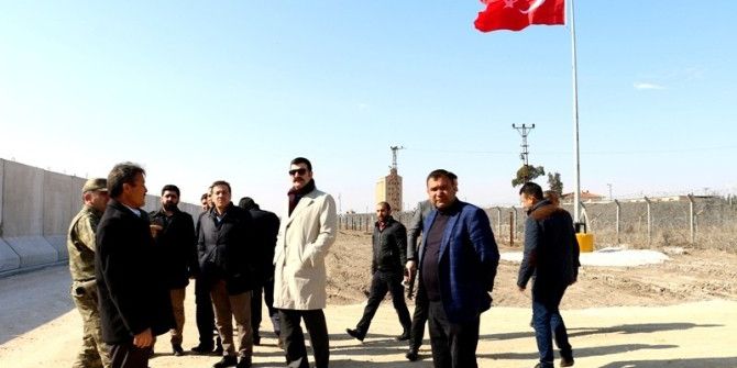 Milletvekilleri Çadır Kente İncelemelerde Bulundu