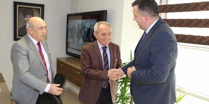 Manisa’nın Sağlığı İçin Çalışıyorlar