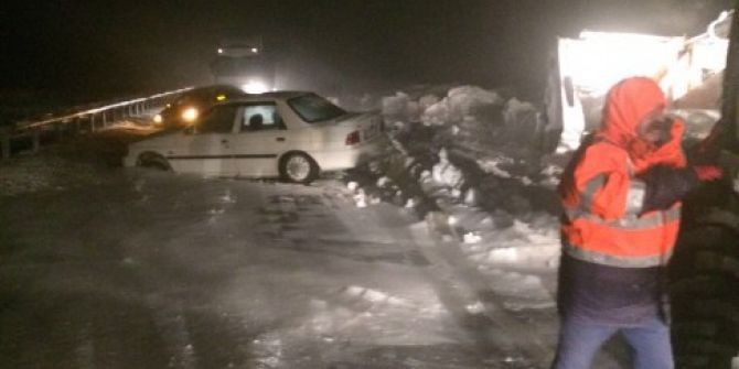 Ağrı-erzurum Karayolu Ulaşıma Açıldı