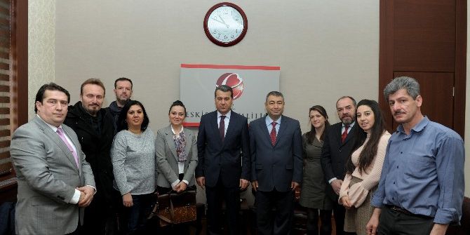 El İşi Sanatçıları Vali Çelik’i Ziyaret Etti