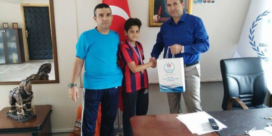 Küçüköter, Karayılmaz’ı Ziyaret Etti