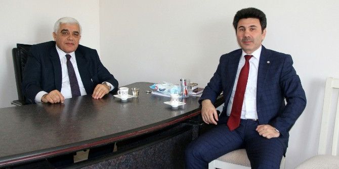 Rektör Karacoşkun, Milletvekili Hilmi Dülger’i Ziyaret Etti
