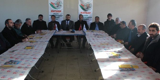 Akın: Canlı Hayvan Pazarında Yetiştiricilerle Bir Araya Geldi