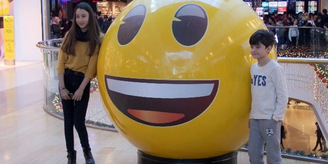 Yarıyıl Tatilinde Emojilerle Eğlence Devam Ediyor