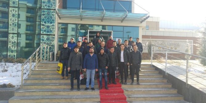 Ak Parti Seyitgazi Gençlik Kolları Kampa Girdi