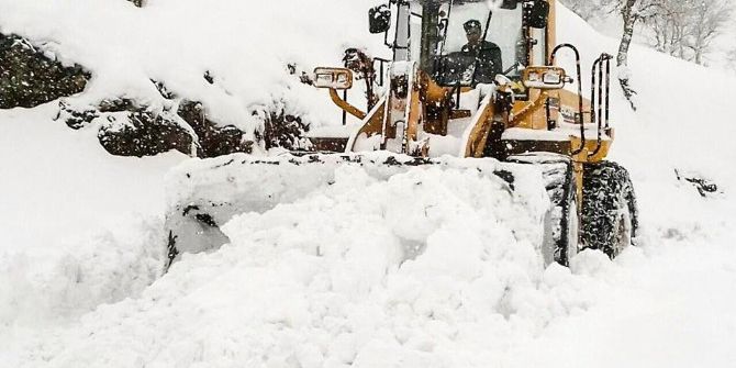 Doğum Sancısı Çeken Kadının İmdadına Özel İdare Ekipleri Yetişti