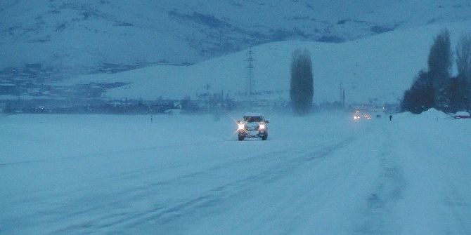 Muş’ta Hayat Durdu