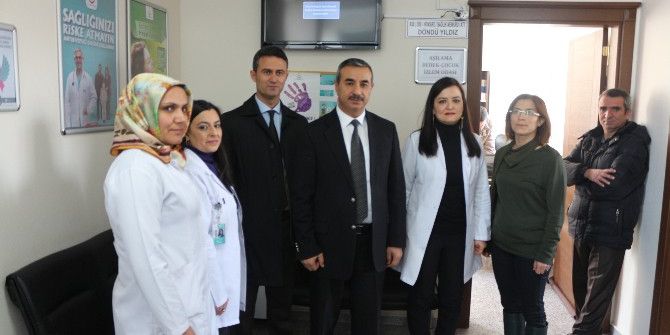 Hastalara Antibiyotik Yazılmadan Önce Hızlı Tanı Kitleri Eğitimi Verildi