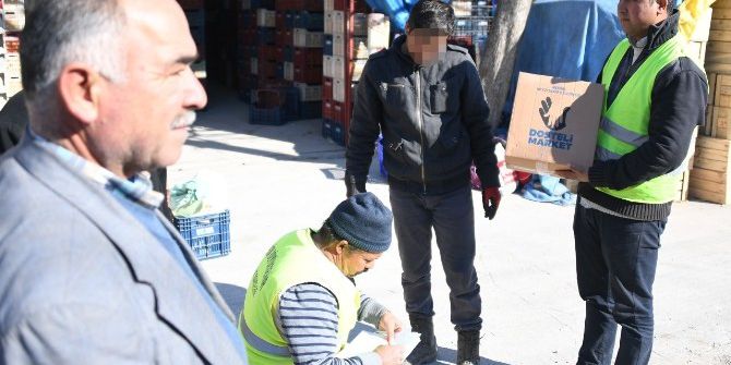 Büyükşehir Belediyesi’nden İhtiyaç Sahiplerine ’Dosteli’