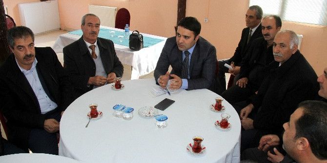 Başkan Vekili Çelikel Esnaflarla Bir Araya Geldi