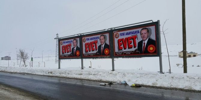 Diyadin Belediyesinden “Yeni Anayasaya Evet” Afişleri