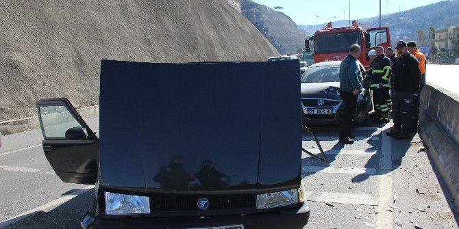 Hatay’da Trafik Kazası: 4 Yaralı