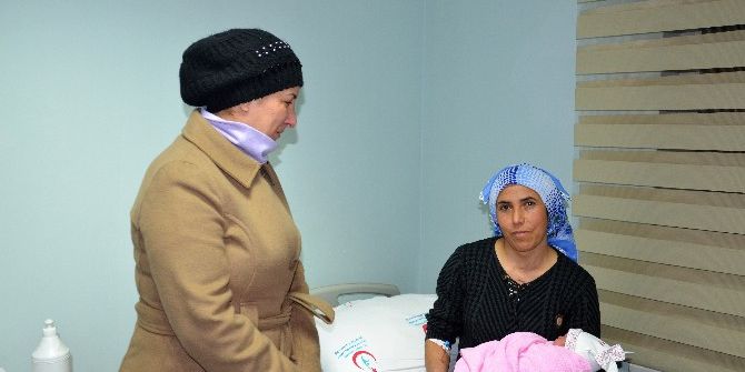 Başkan Eşi Kılıç’tan Anne Güler’e Ziyaret
