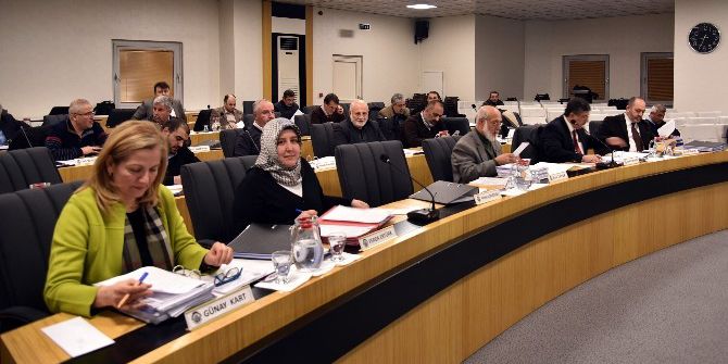 Mülteci Çocuklara 10 Bin Tl’lik Yardım