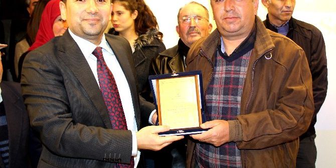 Ak Parti Mezitli İlçe Danışma Meclisi Toplandı