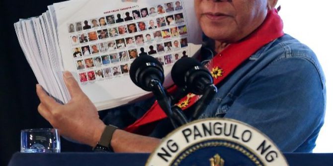 Filipinler’de 6 Bin Polis Memuru Yasadışı Uyuşturucu Ticareti Yapıyor