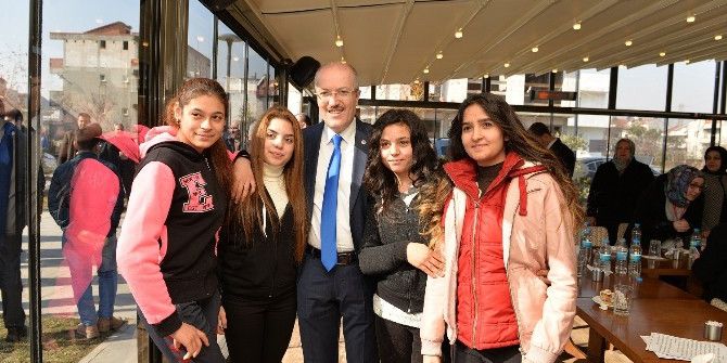 Altıeylül’den Eğitime Büyük Destek