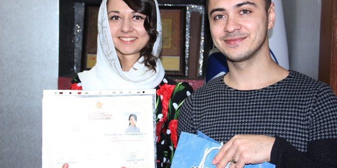 Ukraynalı Gelin Müslüman Oldu