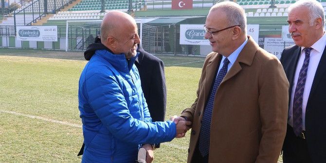 Başkan Ergün Futbolculara Umut Aşıladı