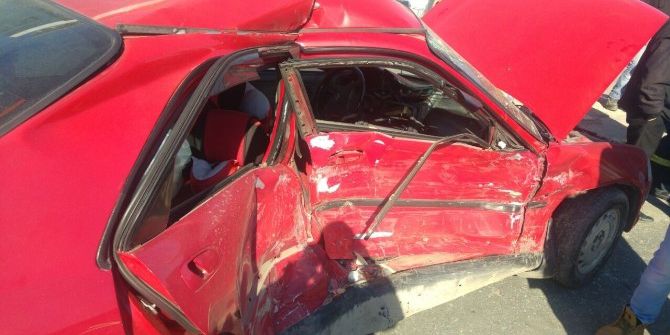 Karamürsel’de Trafik Kazası: 3 Yaralı