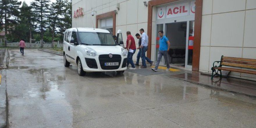 Isparta’da 9 Hakim Ve Savcı İle 5 Polis Tutuklandı