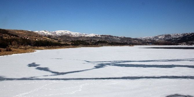 Çorum Barajı Buz Tuttu