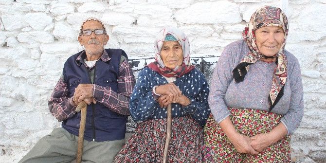 Aydın’ın Köyleri Gençlere Hasret Kaldı