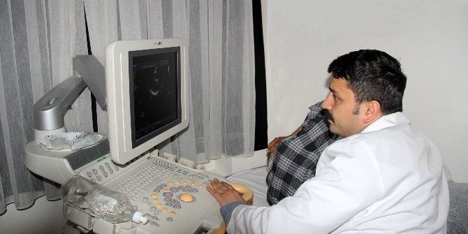 Finike Devlet Hastanesi’nde Kardiyoloji Hekimi Göreve Başladı