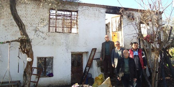 Evi Yanan Çiftçiye Sahip Çıktılar