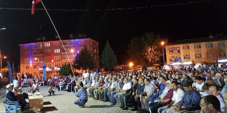 Vezirköprü’de Demokrasi Nöbeti