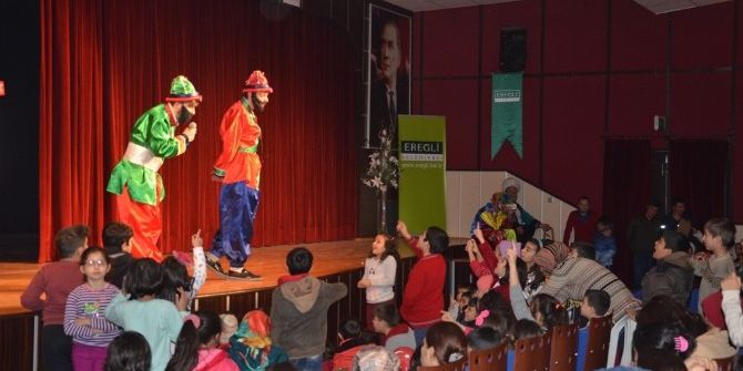 Ereğli Belediyesi’nden Öğrencilere Eğlence Programı