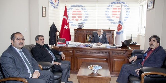 Ak Partili Fırat’tan Rektör Pakiş’e Ziyaret