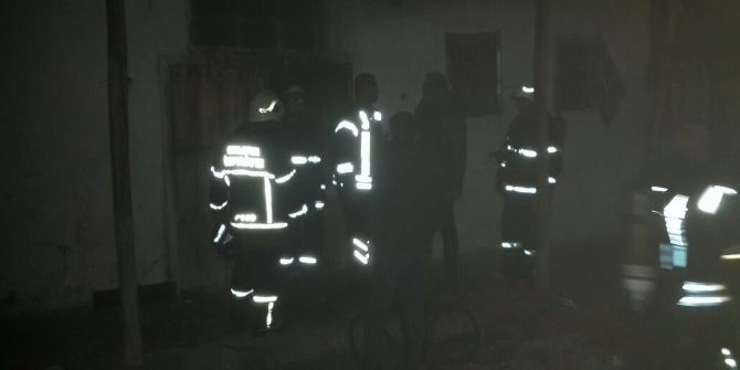 Tek Katlı Evde Çıkan Yangın Korkuttu