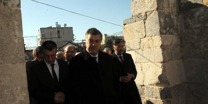 Tarihi Ala Cami’de Restorasyon Çalışmaları