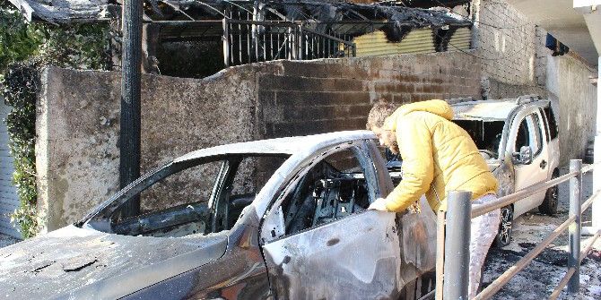 50 Gün Önce Aldığı Arabası Yandı