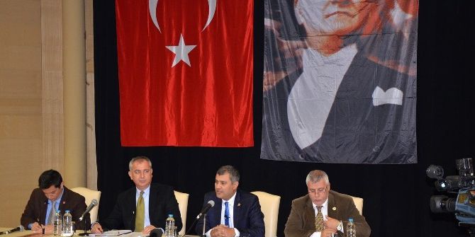 Marmaris’te Referandumda ’Hayır’ Paneli Düzenlendi