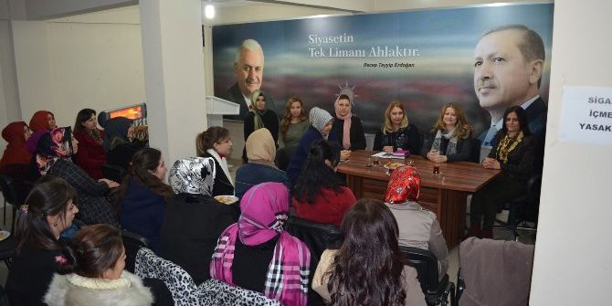 Kulalı Ak Partili Kadınlar Referanduma Hazır