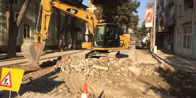 Büyükşehirden Saruhanlı’ya Cadde Düzenlemesi