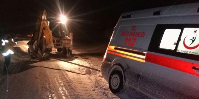 Özalp’ta Mahsur Kalan 83 Araç Kurtarıldı