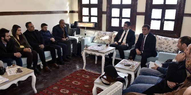 Vali Memiş Basınla Buluştu