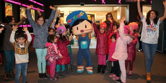 Pepee Hayranları Piazza’ya Akın Etti