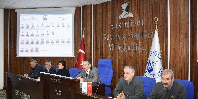 Edremit Belediye Meclisi Toplandı