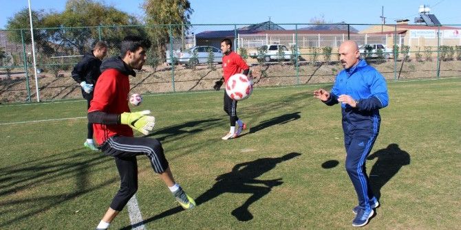Evkur Yeni Malatyaspor Antalya Kampında 3. Günü Geride Bıraktı